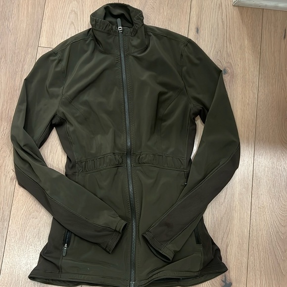 lululemon athletica Jackets & Blazers - Lululemon Round Trip Jacket Dark Olive Size 6